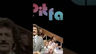 Download lagu 1970's TV Theme Song - Pitfall Game Show mp3