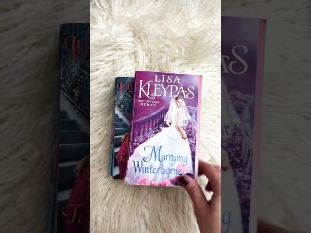 Vídeo relacionado con Heroine Saves The Day : A Historical Romance Collection (KLN Medieval Romance Boxed Set Collections) (English Edition)