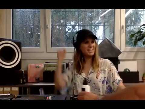 Oshana live at Gosu Record Store (Frankfurt, DE)