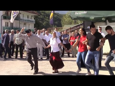 🔴 Deda pokazao kako se vodi kolo - Glavatičevo kod Konjica - Amko Bend - Bosanski teferič