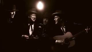 Earls of Leicester | “The Train That Carried My Girl From Town”