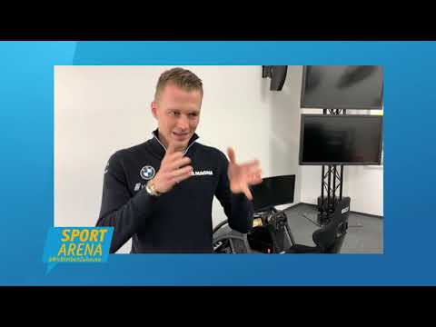 Rennfahrer Maximilian Günther trainiert in München auf dem Race Simulator