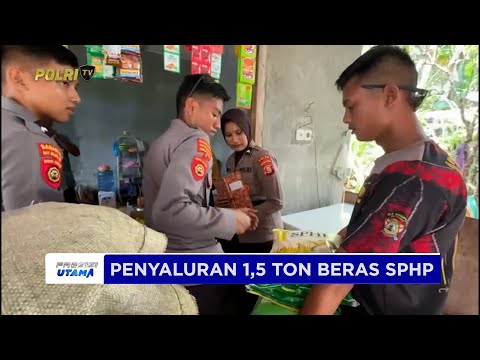PERSONEL DITSAMAPTA POLDA MALUT SALURKAN 1,5 TON BERAS SPHP KEPADA MASYARAKAT DI HALBAR