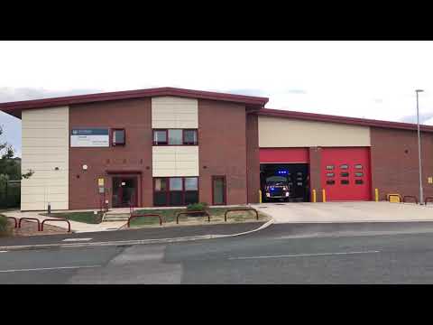 999 turnout from Ossett Fire Station, West Yorkshire