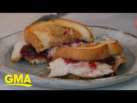 This Thanksgiving, make Ross’s ‘Friends’-inspired ‘Moist Maker Turkey Sandwich’ l GMA Digital
