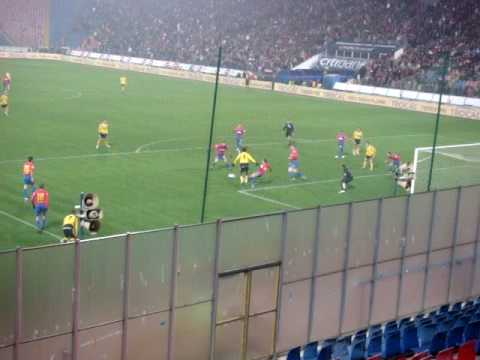LIVE-GOGA deschide scorul steaua - POLITEHNICA TIMISOARA 2-2