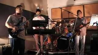 ToTo - Somewhere tonight Cover.