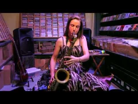 Catherine Sikora - solo saxophones - Downtown Music Gallery, NYC - Aug 26 2012