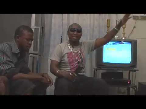 Chiddi Benz Freestyle with La Familia