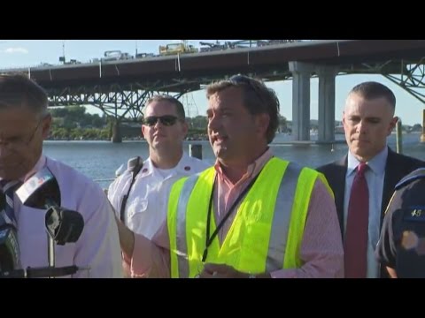 Officials Investigating Sakonnet River Bridge Crane Accident