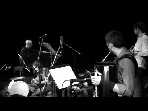 Kostas Theodorou Doneff | Pripapindol | Aneton Theater Thessaloniki