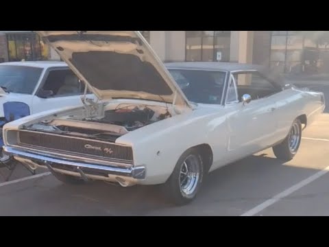 1968 Dodge Charger R/T 440 4 Speed