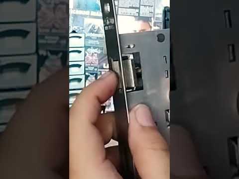 Como girar (inverter, trocar o lado) da LINGUETA da FECHADURA. #chave #chaveiros #fechaduras