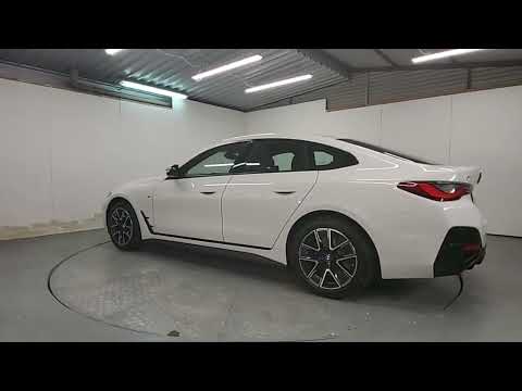 BMW i4 - Image 2