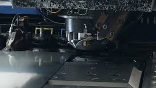 Купить координатно-пробивной пресс Trumpf Trupunch 5000 - Изображение 4 | Machineryline LV Координатно-пробивной пресс Trumpf Trupunch 5000 | Изображение 4 - Machineryline