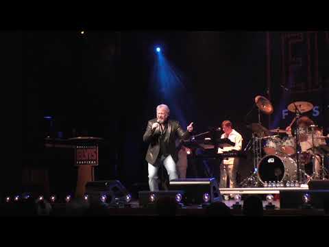 Tom Brown Starts Finals of ETA Contest - video by Susan Quinn Sand