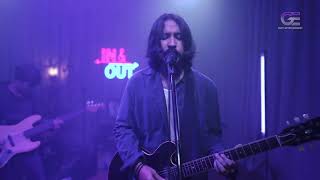 Download lagu Marcello Tahitoe / Ello - Masih Ada (Live Performance) In&Out mp3 Download lagu Marcello Tahitoe / Ello - Masih Ada (Live Performance) In&Out mp3