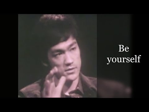 Bruce Lee Be Water