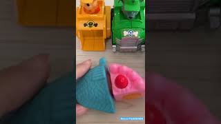 Download lagu 玩具小礫與灰灰與食物 mp3