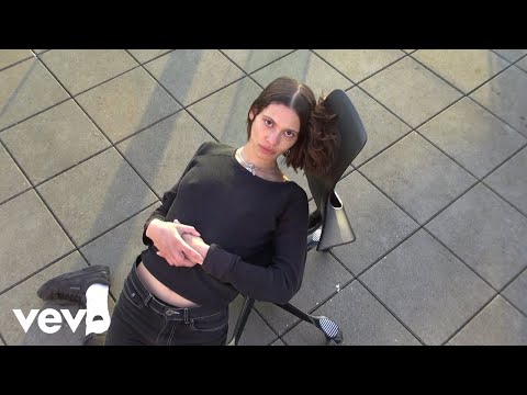 Okay Kaya - DJ (Official Video)