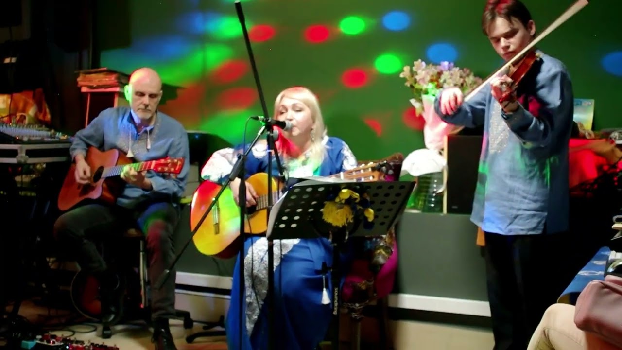 Зелений степ. Сл. Ліни Костенко, муз.Іванни Братусь