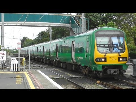 Irish Rail 29000 Class Commuter Train 29112 - Bray Station, Wicklow