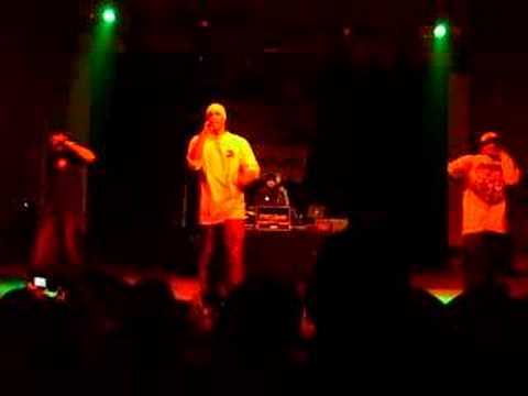 Dan Hogan - Get down like oh LIVE