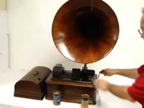 HTML Edison Opera Phonograph 4 min Player Mahonany Master 21