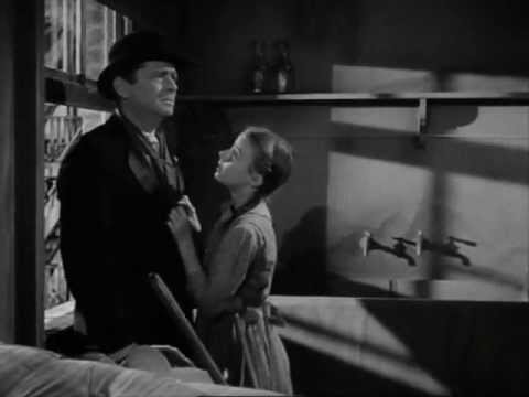 "A Tree Grows in Brooklyn" (1945) The 'Annie Laurie' Scene, with James Dunn