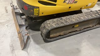 بيع حفارة صغيرة New Holland E18B - صورة 4 | Machineryline TN حفارة صغيرة New Holland E18B | صورة 4 - Machineryline