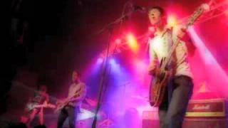 Half Foot Outside - The Floating Spaceboy (live Let's Festival 2009)