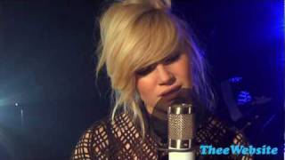 Pixie Lott - Nothing Compares (Live)