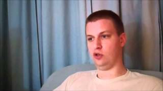 What are signs and symptoms of heroin use?