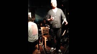 Singing Chef, Tora Yi, sings &quot;O Sole Mio&quot;