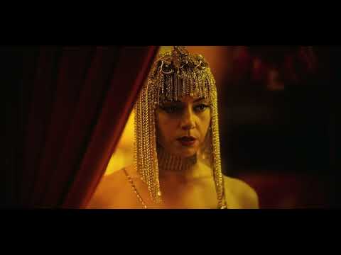 Megalopolis Jon Voight kills Audrey Plaza