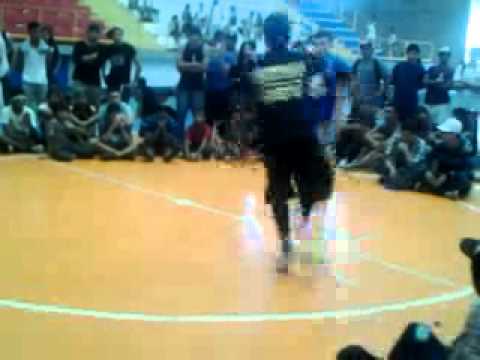 BBOY ANJOO NATIVOS CREW VS BBOY D'ROCK CRAZY STYLE CREW