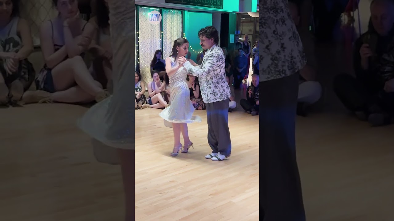 Gaston Torelli & Gri Montanaro Argentine tango to "La Abandoné y No Sabía" (11/11)