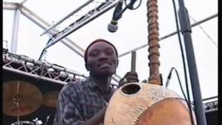 Tata Dindin  Kora Intro (1)