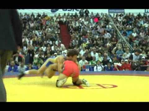 LEE  Yun-Seok (KOR) -- TSARGUSH Denis (RUS)  1/8 Finale