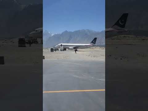 Ônibus do aeroporto #skardu #islamabad