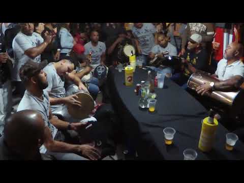 SAMBA DOS AMIGOS - Água de chuva no mar