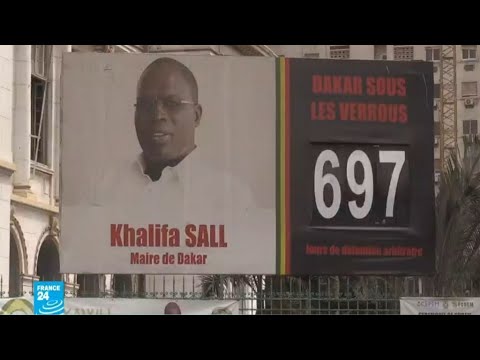 المعارضة السنغالية تندد باستبعاد اثنين من المعارضين الرئيسيين لماكي سال
