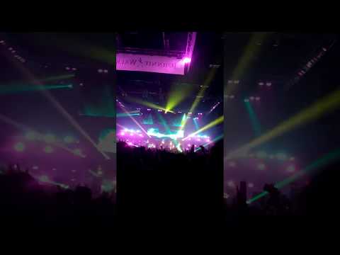 พี่กอล์ฟ F.HERO งาน Walk Festival 2019