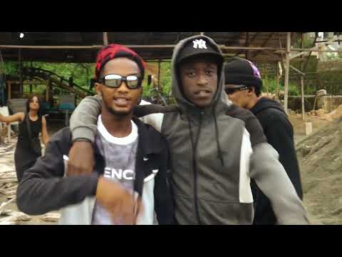 SnowKMT & Cheick Bandit, Treezy - Chaque minute