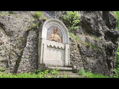 pamätník Jozef Dekrét Matejovie (Dolný Jelenec)