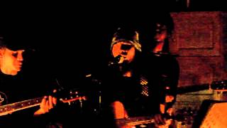 Download lagu Macarita 3 - Manusia Kamar mp3 Download lagu Macarita 3 - Manusia Kamar mp3