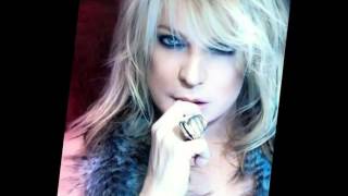 Ednita Nazario  (LA PASION TIENE MEMORIA)