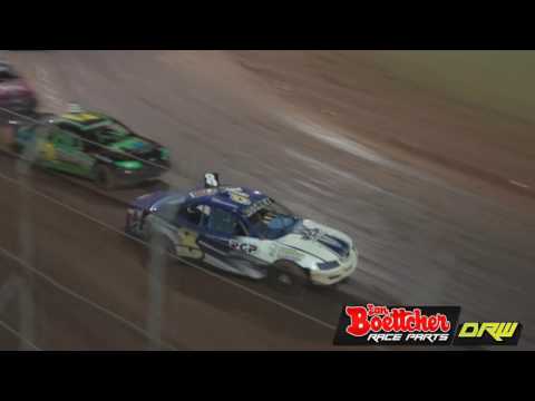 Modified Sedans - Heat 28 - Lucas Oil Kings Royal V - Kingaroy Speedway - 27.01.17