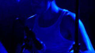 The Dodos - Don&#39;t Stop (live in Paris)