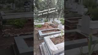 Download lagu mezarlıkta ölen bayanın kabirinde eli görünüyor sona dikkat edin 😳 mp3 Download lagu mezarlıkta ölen bayanın kabirinde eli görünüyor sona dikkat edin 😳 mp3